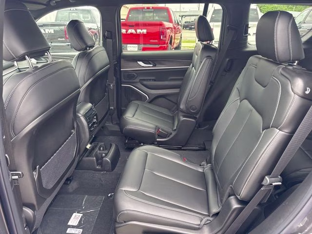 2026 Baltic Gray Metallic Clearcoat Jeep Grand Cherokee L Limited 4X4 SUV