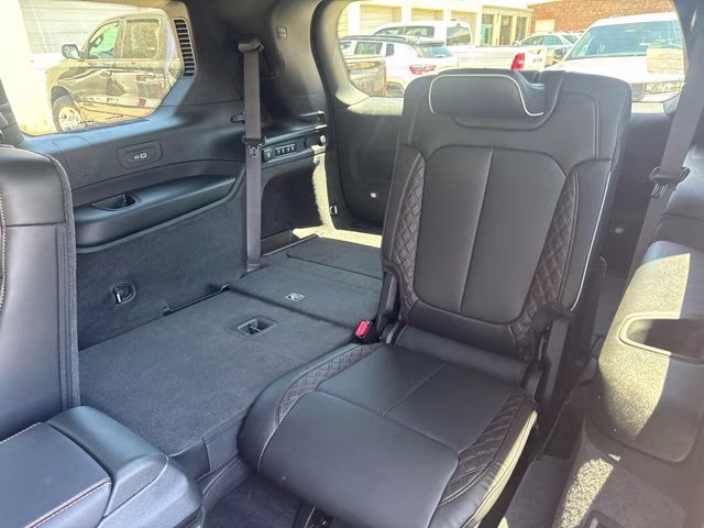 2026 Diamond Black Crystal Pearlcoat Jeep Grand Cherokee L Summit 4X4 SUV