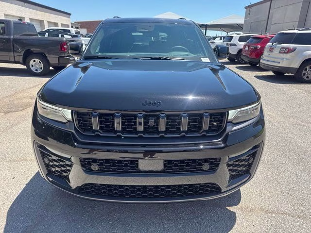 2026 Diamond Black Crystal Pearlcoat Jeep Grand Cherokee L Summit 4X4 SUV