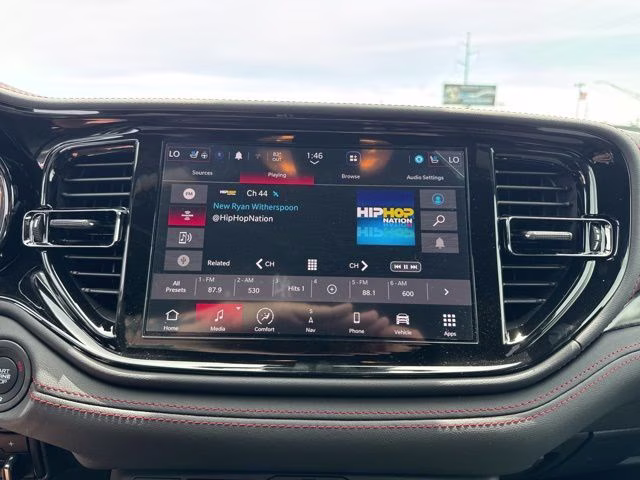 2026 DB Black Crystal Clearcoat Dodge Durango GT Premium HEMI V8 AWD SUV