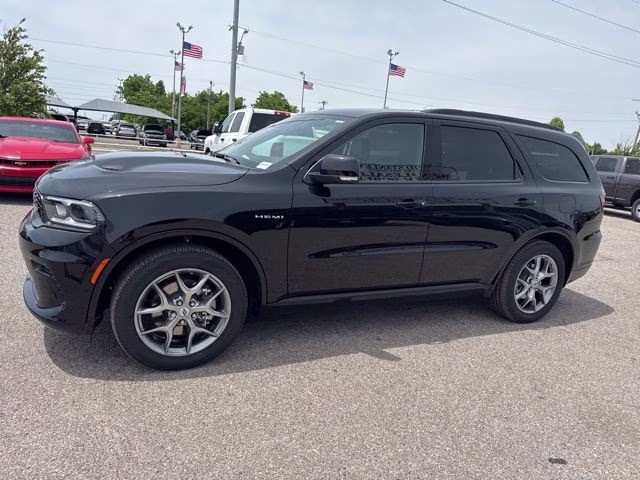2026 DB Black Crystal Clearcoat Dodge Durango GT Premium HEMI V8 AWD SUV