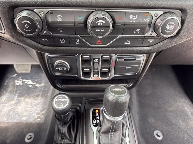 2026 Hydro Blue Pearlcoat Jeep Gladiator Sport 4X4 Truck