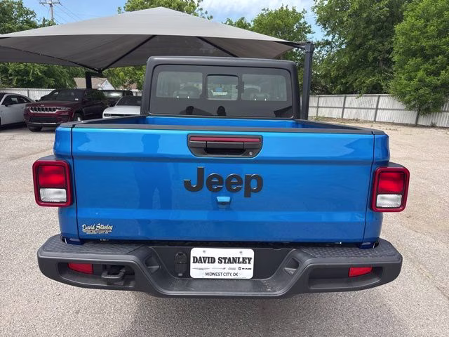 2026 Hydro Blue Pearlcoat Jeep Gladiator Sport 4X4 Truck