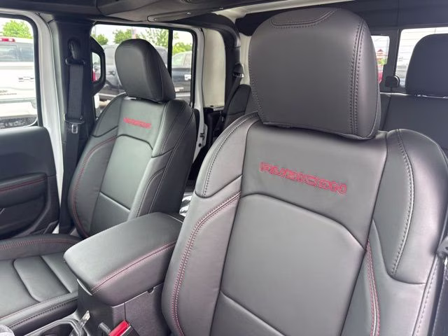 2026 Bright White Clearcoat Jeep Gladiator Rubicon 4X4 Truck