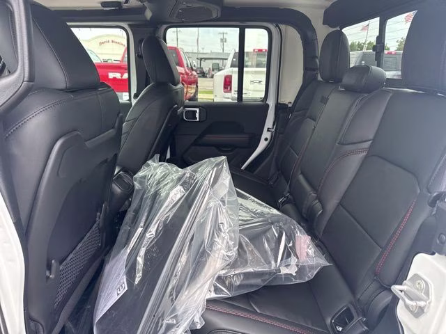 2026 Bright White Clearcoat Jeep Gladiator Rubicon 4X4 Truck