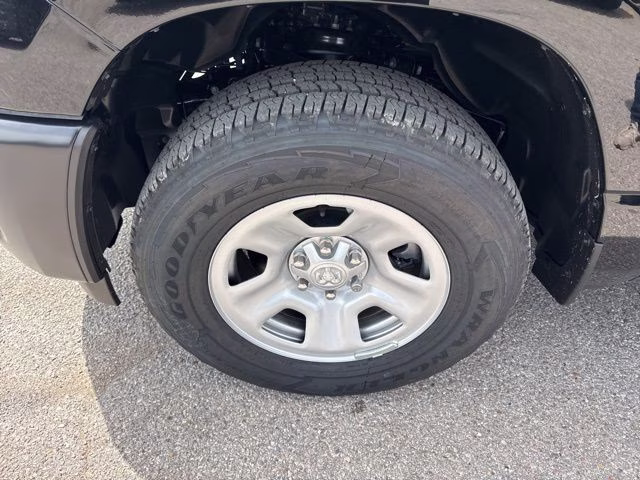 2026 Diamond Black Crystal Pearlcoat Ram 1500 Tradesman 4X4 Truck
