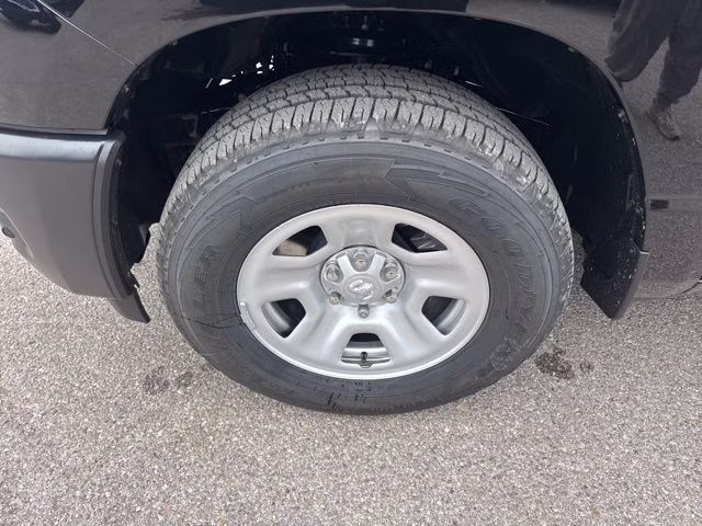 2026 Diamond Black Crystal Pearlcoat Ram 1500 Tradesman 4X4 Truck