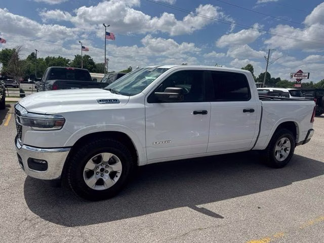2025 Bright White Clearcoat Ram 1500 Big Horn/Lone Star 4X4 Truck