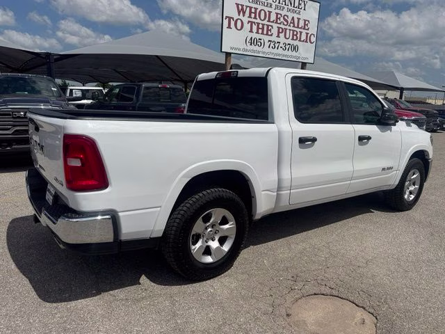 2025 Bright White Clearcoat Ram 1500 Big Horn/Lone Star 4X4 Truck