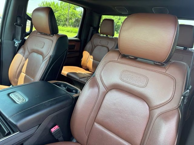 2022 Bright White Clearcoat Ram 1500 Limited 4X4 Truck