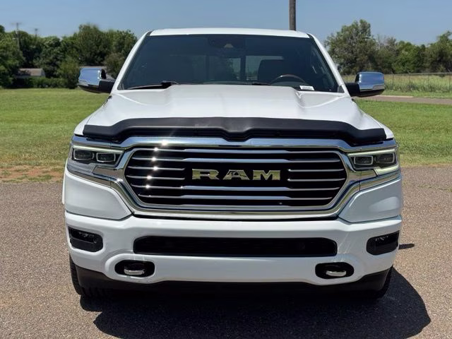 2022 Bright White Clearcoat Ram 1500 Limited 4X4 Truck