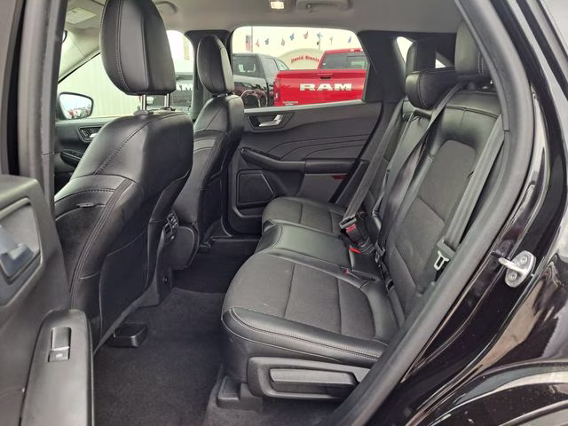2023 Black Metallic Ford Escape Plug-In Hybrid Base FWD SUV