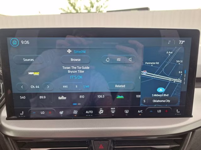 2023 Black Metallic Ford Escape Plug-In Hybrid Base FWD SUV