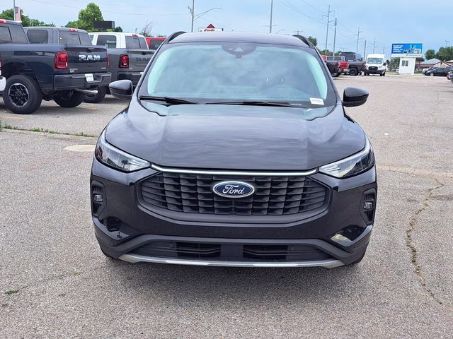 2023 Black Metallic Ford Escape Plug-In Hybrid Base FWD SUV