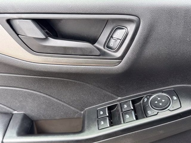 2024 Oxford White Ford Escape Active FWD SUV