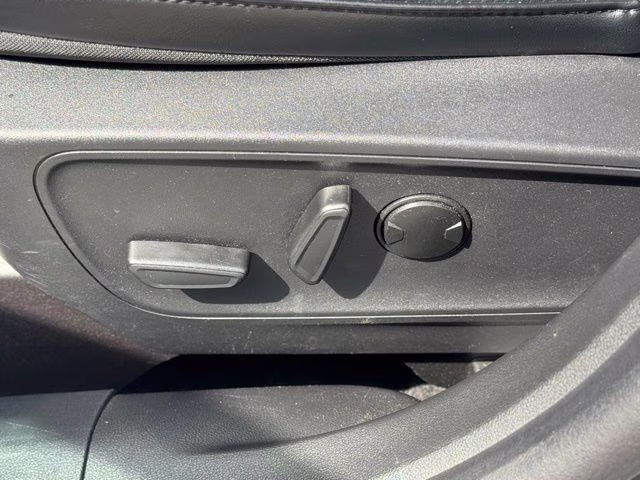 2025 Gray Metallic Ford Escape ST-Line FWD SUV