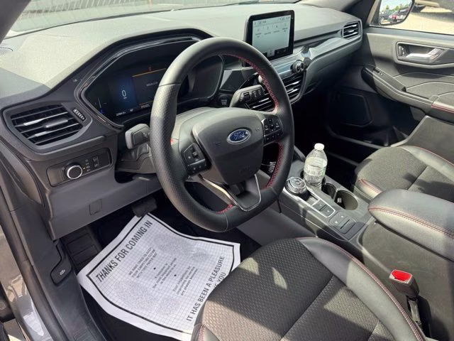 2025 Gray Metallic Ford Escape ST-Line FWD SUV
