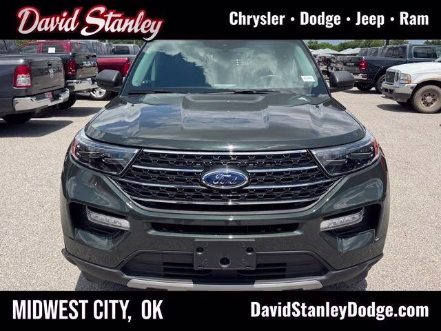 2022 Green Metallic Ford Explorer XLT 4X4 SUV