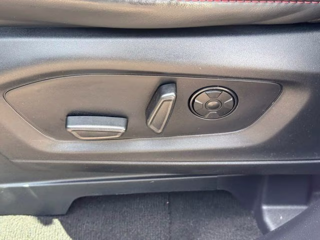 2025 White Metallic Ford Explorer ST 4X4 SUV