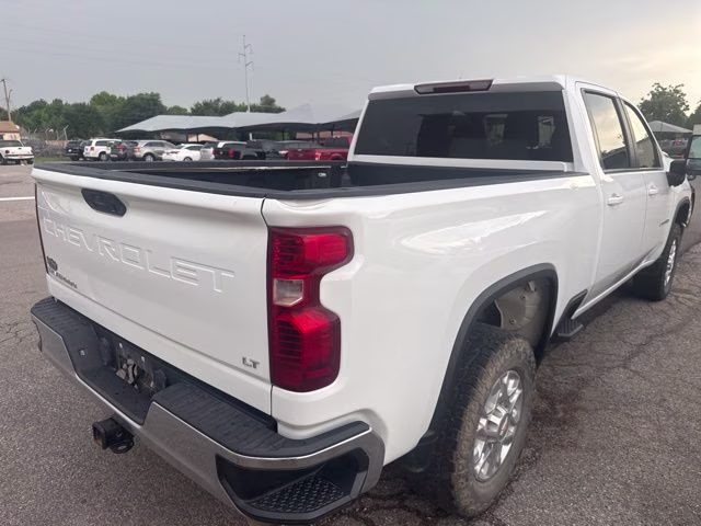 2021 Summit White Chevrolet Silverado 2500HD LT 4X4 Truck