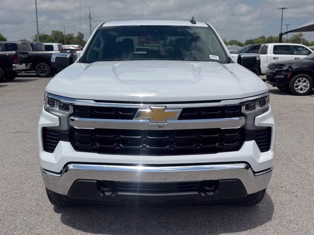 2023 Summit White Chevrolet Silverado 1500 LT 4X4 Truck