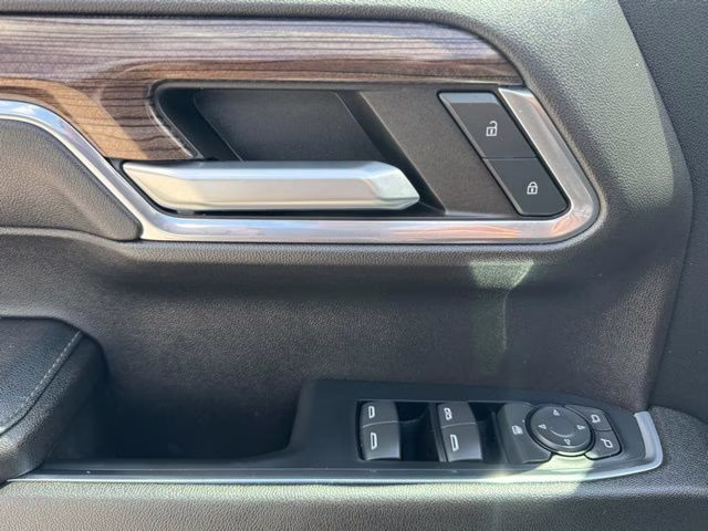 2023 Summit White Chevrolet Silverado 1500 LT 4X4 Truck
