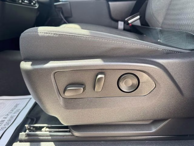 2023 Summit White Chevrolet Silverado 1500 LT 4X4 Truck