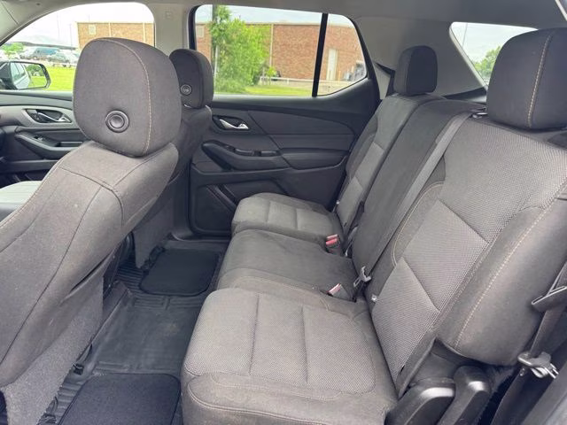 2019 Black Metallic Chevrolet Traverse LT FWD SUV