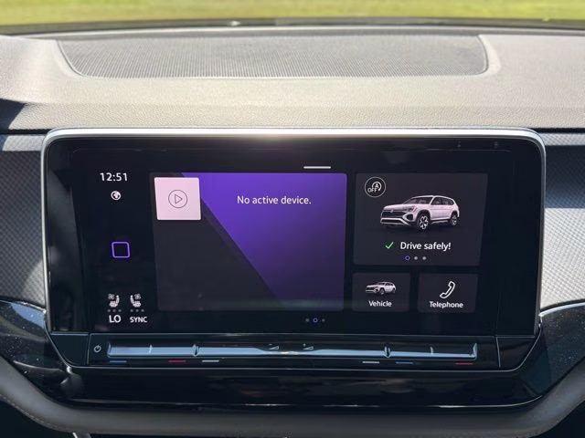2024 Pure Gray Volkswagen Atlas 2.0T Peak Edition SE w/Technology AWD SUV