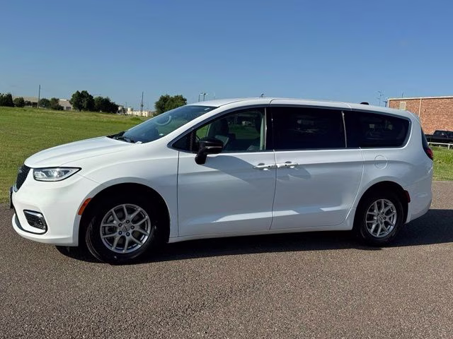 2024 Bright White Clearcoat Chrysler Pacifica Touring L FWD Van