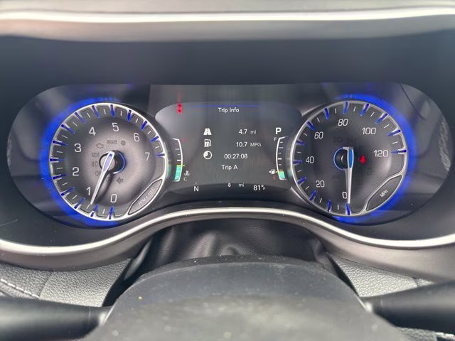 2027 Diamond Chrysler Pacifica Select FWD Van