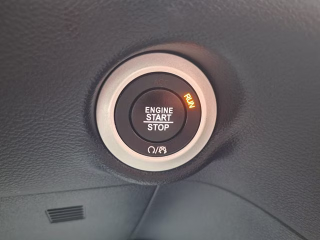 2025 Diamond Black Chrysler Pacifica Select FWD Van