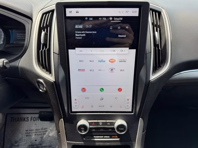 2022 Black Metallic Ford Edge SEL AWD SUV