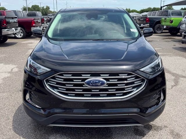 2022 Black Metallic Ford Edge SEL AWD SUV