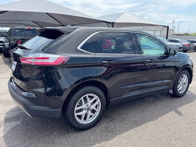 2022 Black Metallic Ford Edge SEL AWD SUV