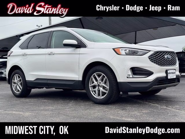 2024 White Metallic Ford Edge SEL AWD SUV