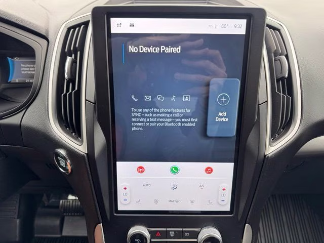 2024 White Metallic Ford Edge SEL AWD SUV