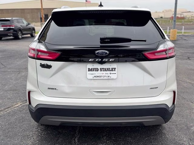 2024 White Metallic Ford Edge SEL AWD SUV