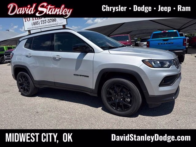 2026 Silver Zynith Metallic Clearcoat Jeep Compass Latitude 4X4 SUV