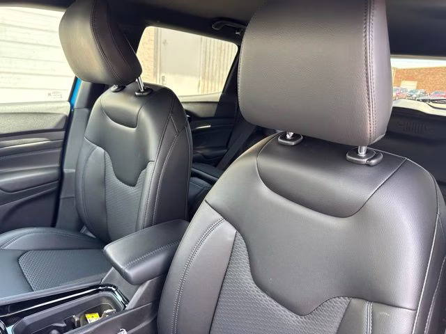 2026 Blue Pearl Jeep Compass Latitude 4X4 SUV