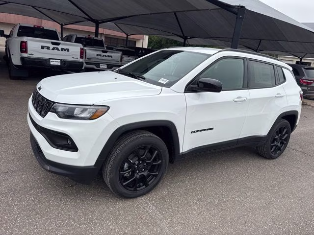 2026 Bright White Clearcoat Jeep Compass Latitude 4X4 SUV