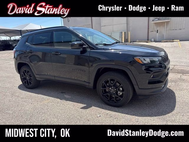 2026 Diamond Black Crystal Pearlcoat Jeep Compass Latitude 4X4 SUV