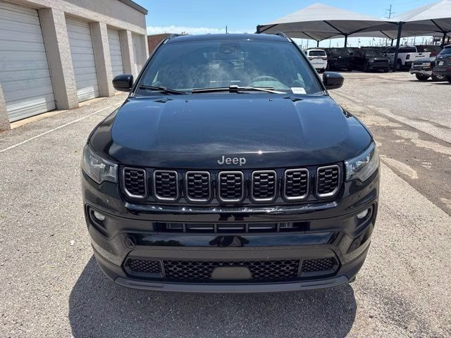 2026 Diamond Black Crystal Pearlcoat Jeep Compass Latitude 4X4 SUV