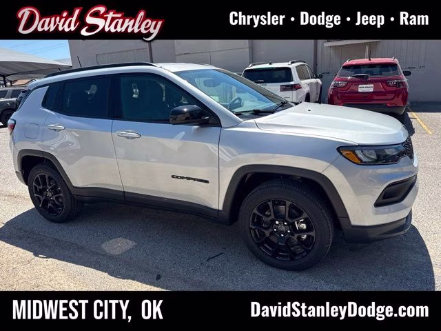 2026 Silver Zynith Metallic Clearcoat Jeep Compass Latitude 4X4 SUV