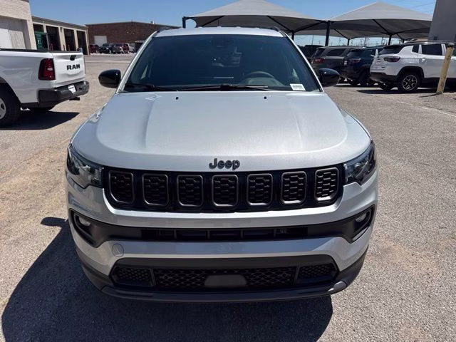 2026 Silver Zynith Metallic Clearcoat Jeep Compass Latitude 4X4 SUV