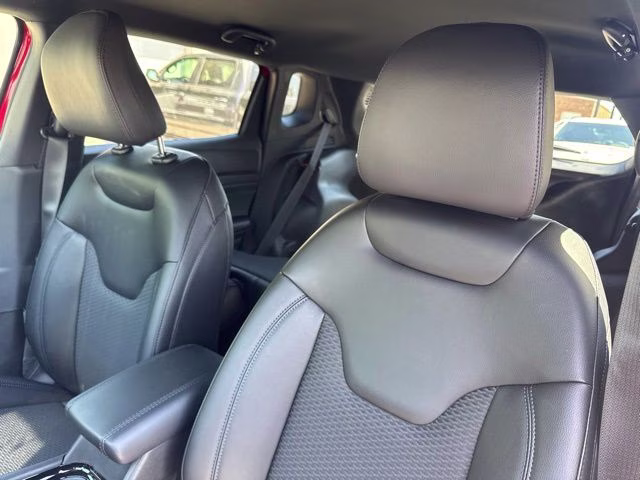 2026 Red Hot Pearlcoat Jeep Compass Latitude 4X4 SUV