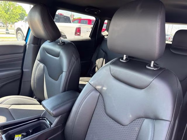 2026 Blue Pearl Jeep Compass Latitude 4X4 SUV