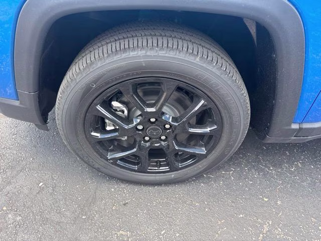 2026 Hydro Blue Pearlcoat Jeep Compass Latitude 4X4 SUV