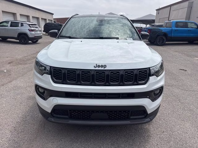 2026 Bright White Clearcoat Jeep Compass Limited 4X4 SUV