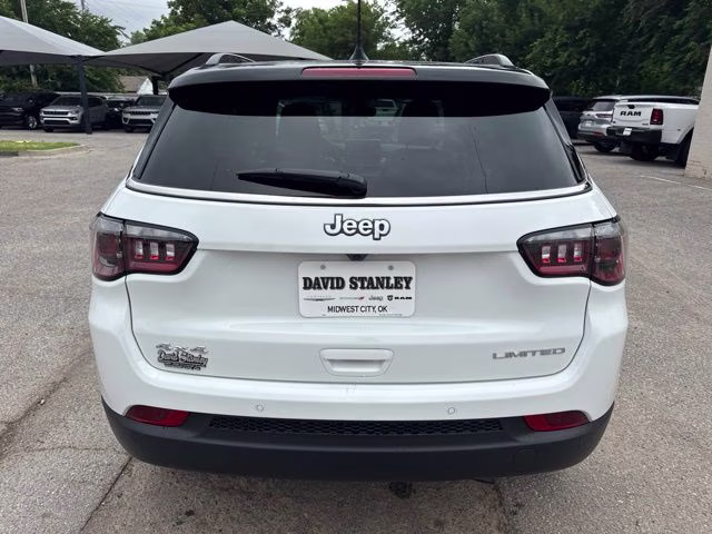 2026 Bright White Clearcoat Jeep Compass Limited 4X4 SUV